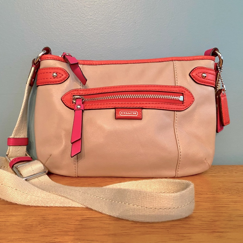 Coach Daisy Spectator Leather Swingpack Crossbody